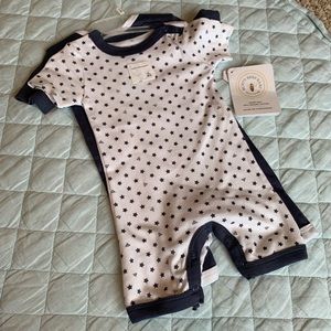 NWT burts bees organic cotton set of two 3-6m
